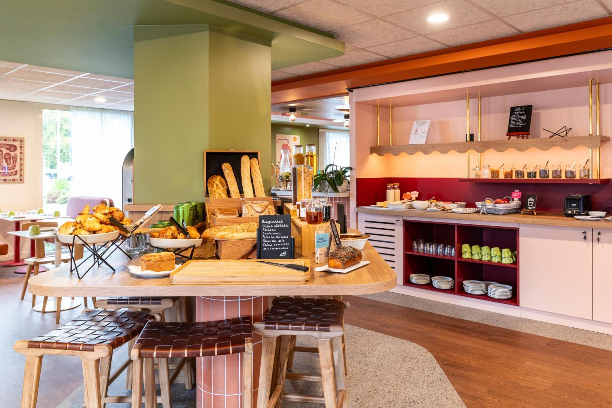 Ibis Styles Prevessin Geneve Aeroport Hotel Bagian luar foto