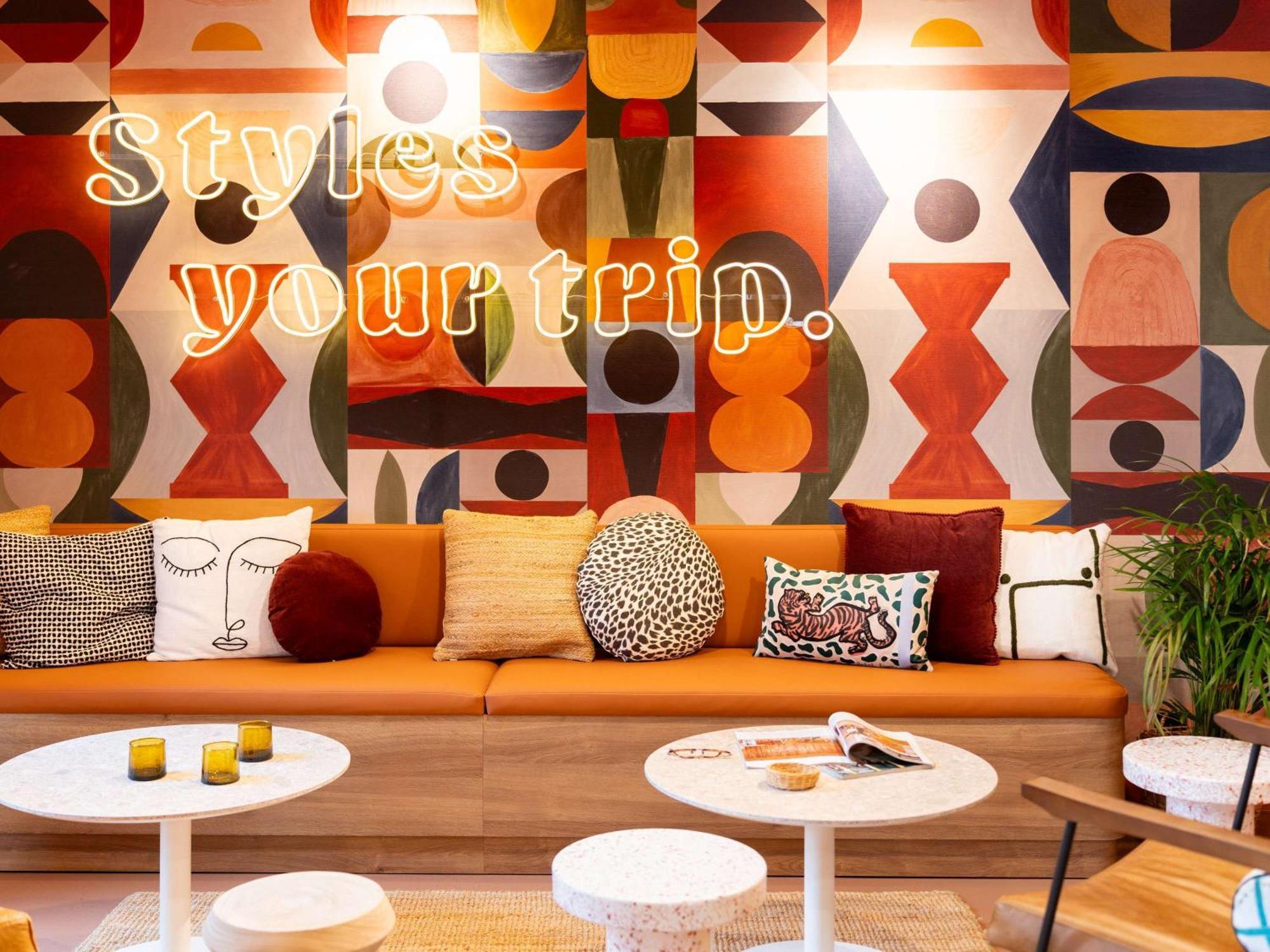 Ibis Styles Prevessin Geneve Aeroport Hotel Bagian luar foto