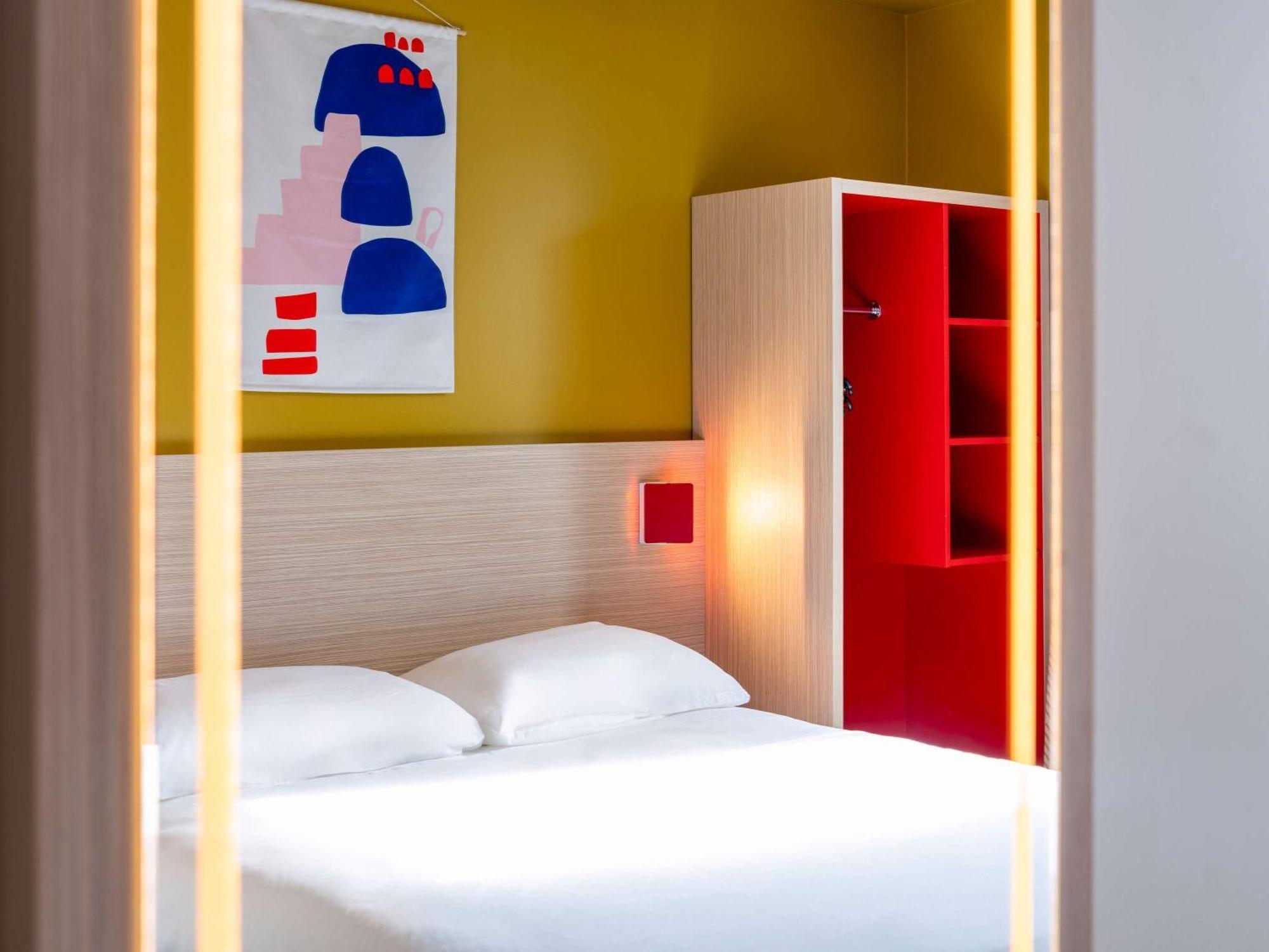 Ibis Styles Prevessin Geneve Aeroport Hotel Bagian luar foto