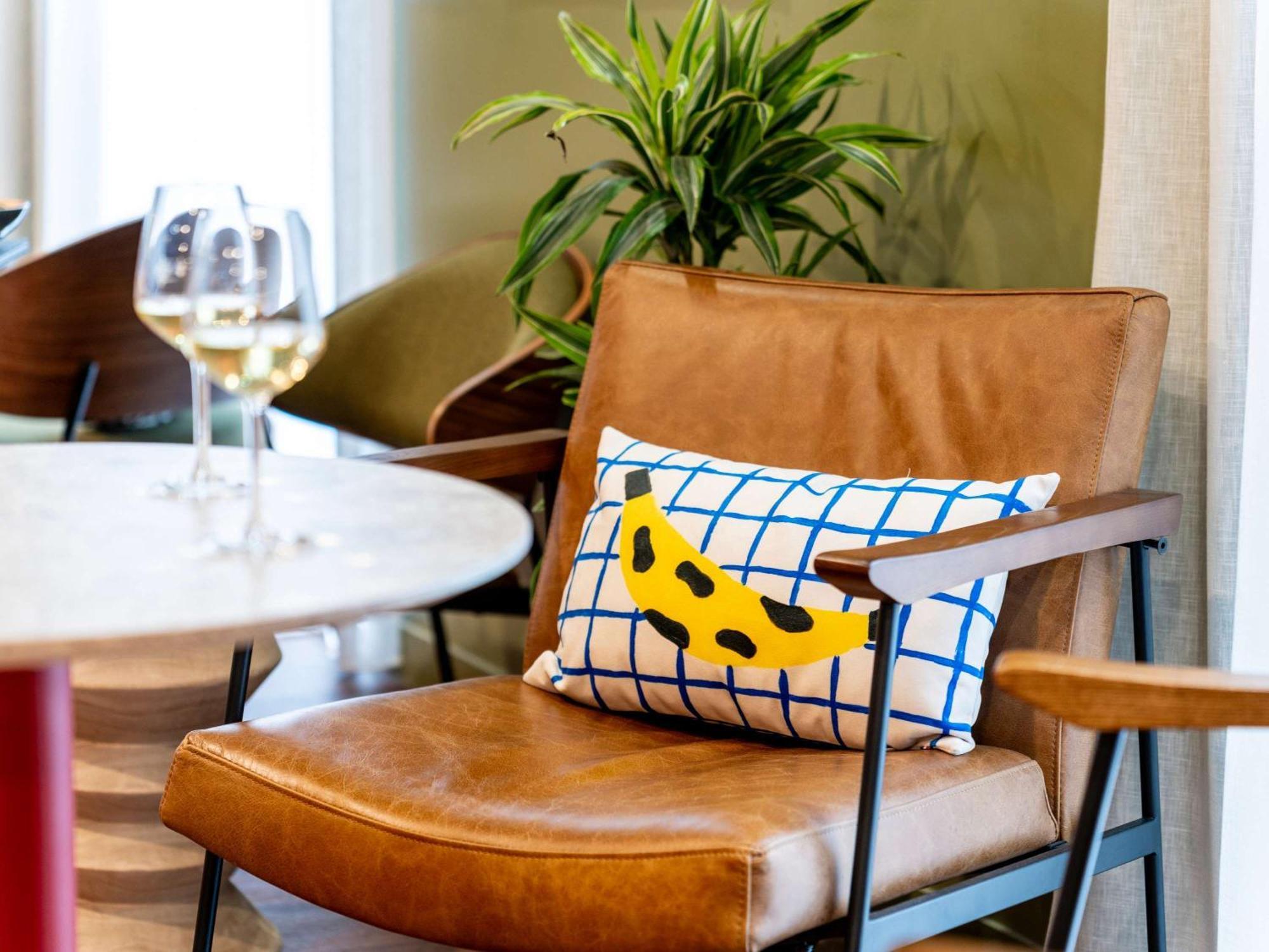 Ibis Styles Prevessin Geneve Aeroport Hotel Bagian luar foto